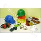 Safety & Perlengkapan Proteksi Helmet Protector 1